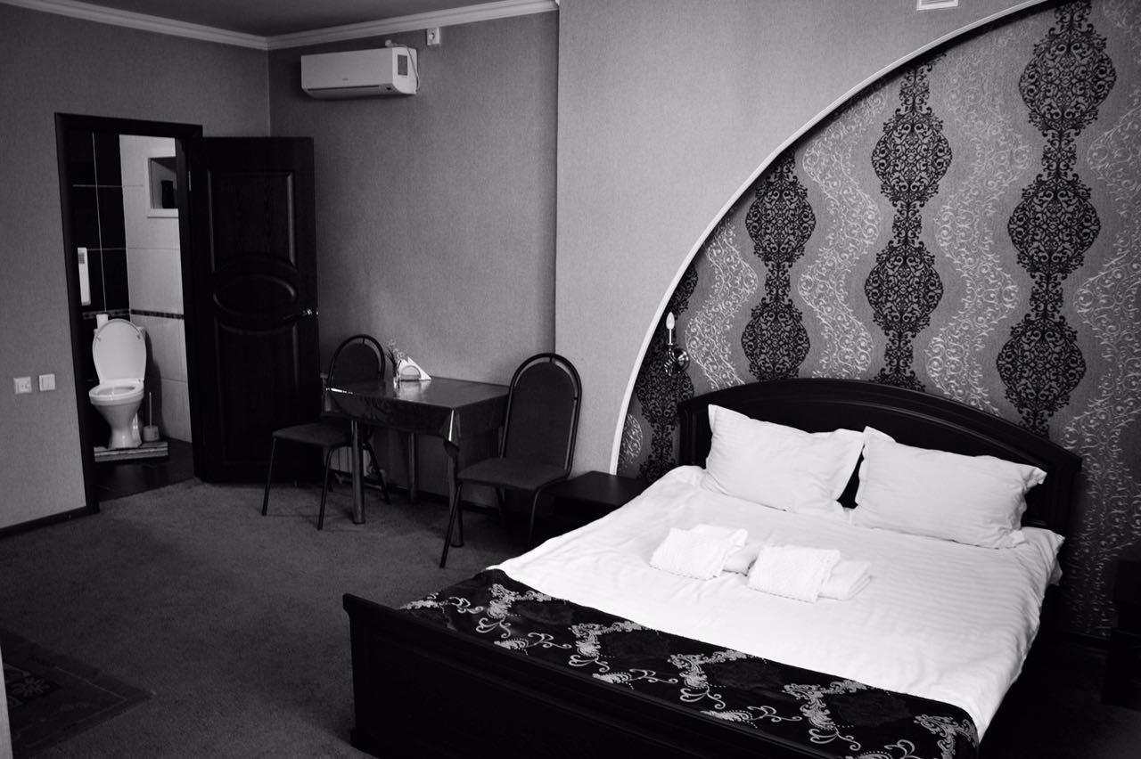 Vip Mini Hotel Semey Dış mekan fotoğraf