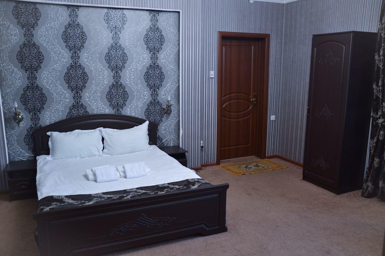 Vip Mini Hotel Semey Dış mekan fotoğraf